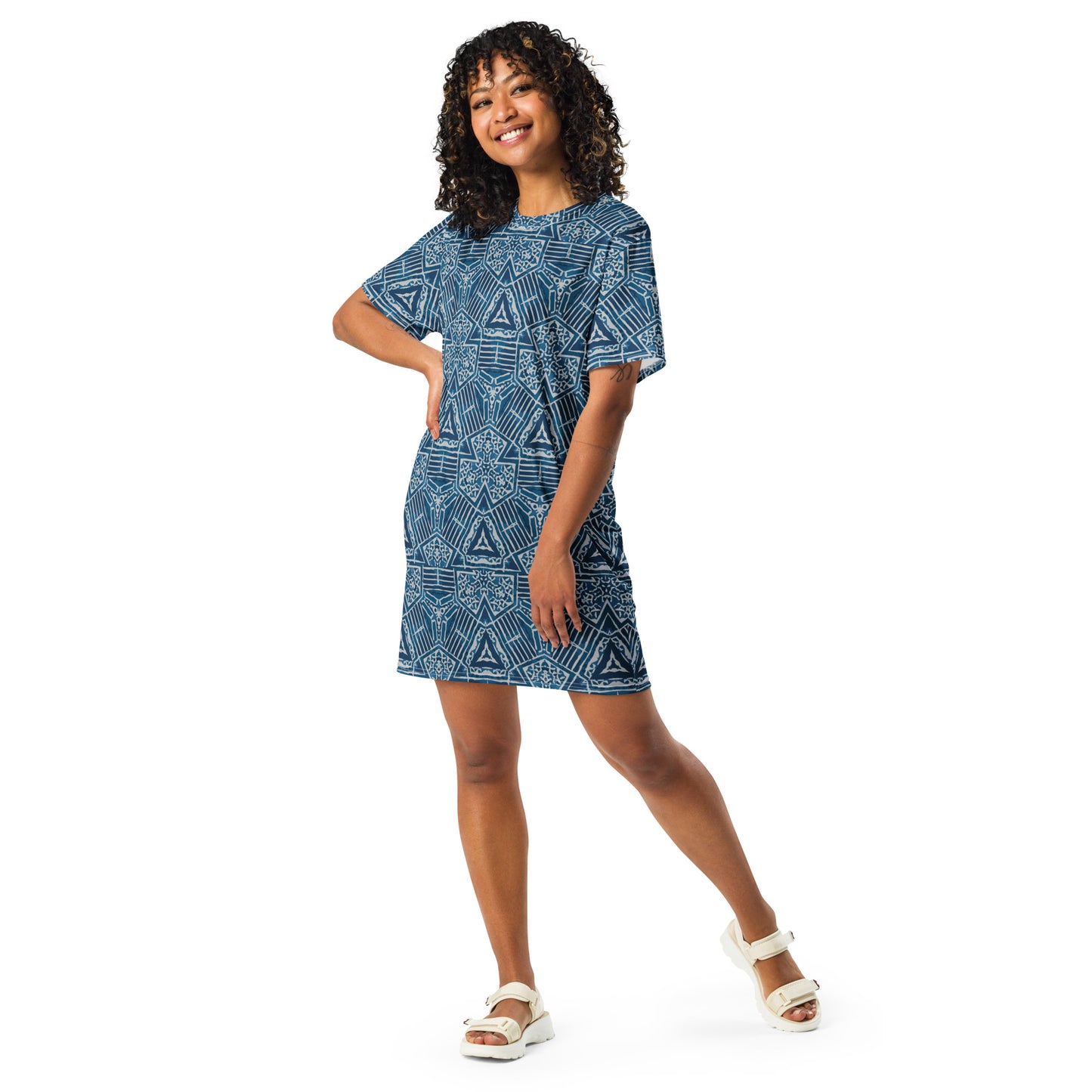 AGBEN BUW T-Shirt Dress